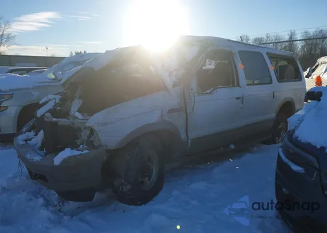 2004 Ford Excursion Eddie Bauer z USA, uszkodzony, nr VIN 1FMNU45S54EA29669